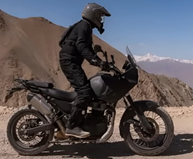 Royal Enfield Himalayan 750 Spotted On Test